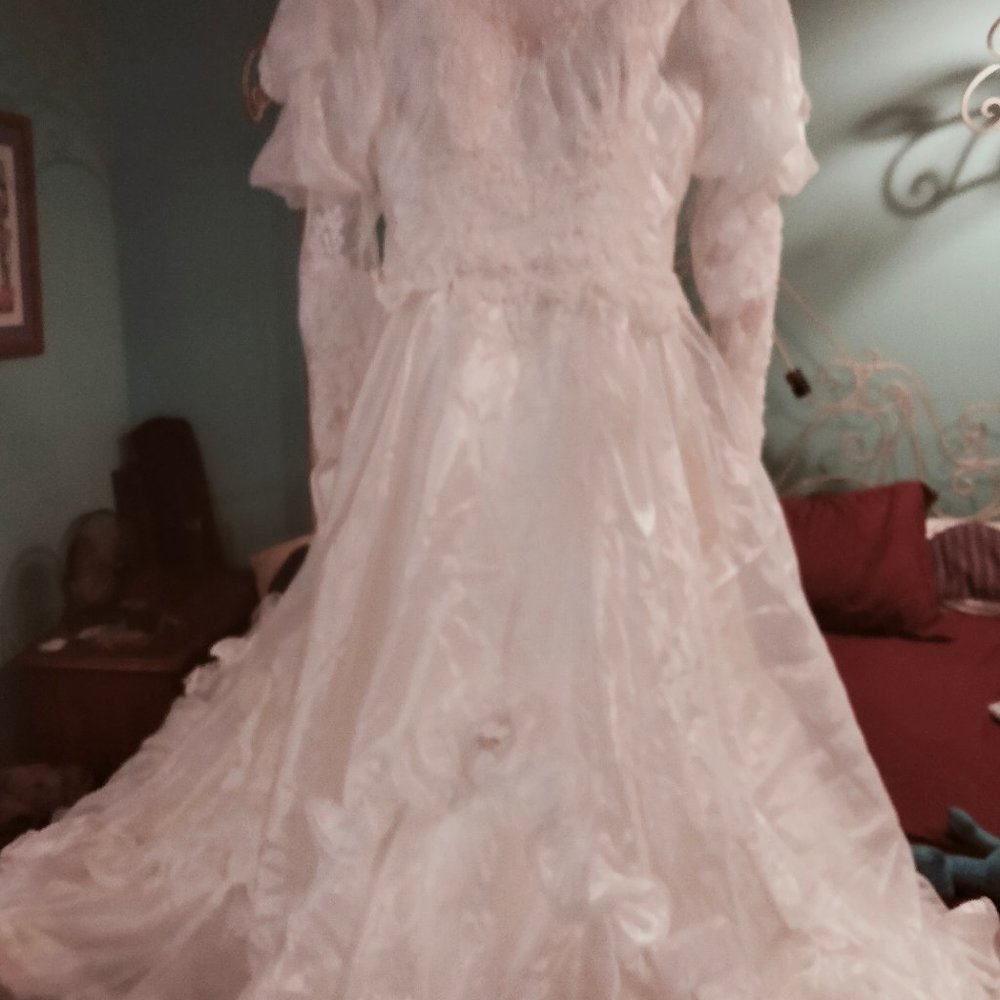 Wedding dress